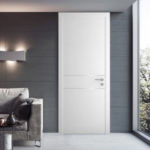 Белые двери